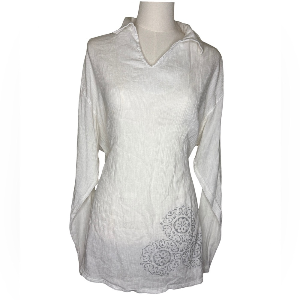 Elegant White Long Sleeve Top